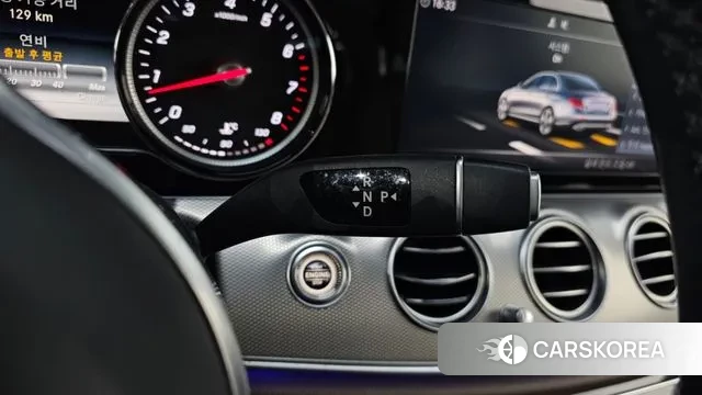 Mercedes-Benz E-Class W213 id 3677363 из Кореи 19