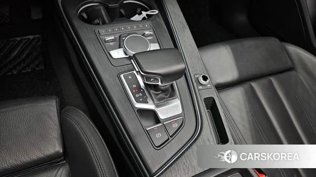 Audi A4 (B9) id 3844602 из Кореи 19