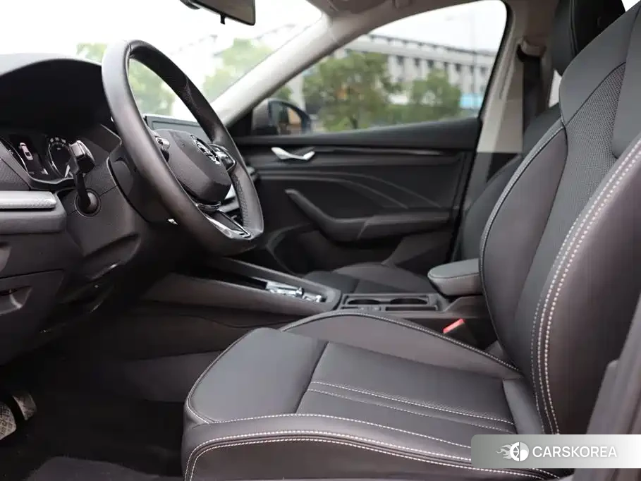 Skoda Octavia id 4628220 из Китая 17