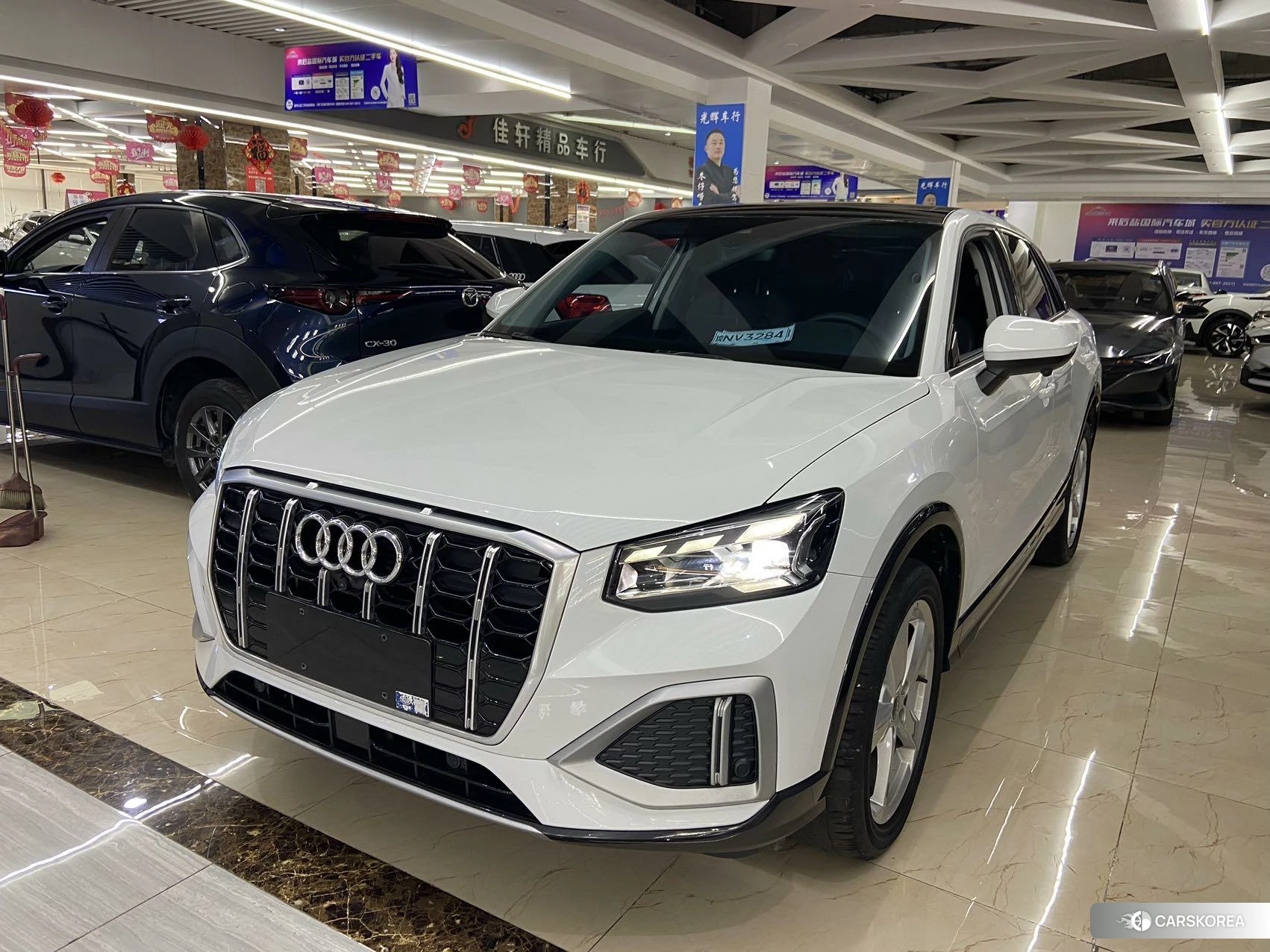 Audi Q2L id 4513820 из Китая 26