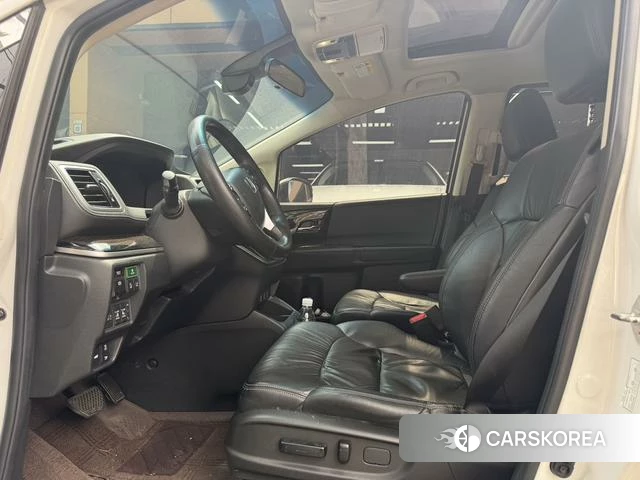 Honda Odyssey id 4300280 из Китая 11