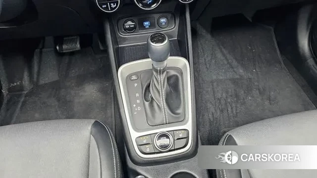 Hyundai Venue id 3402200 из Кореи 19