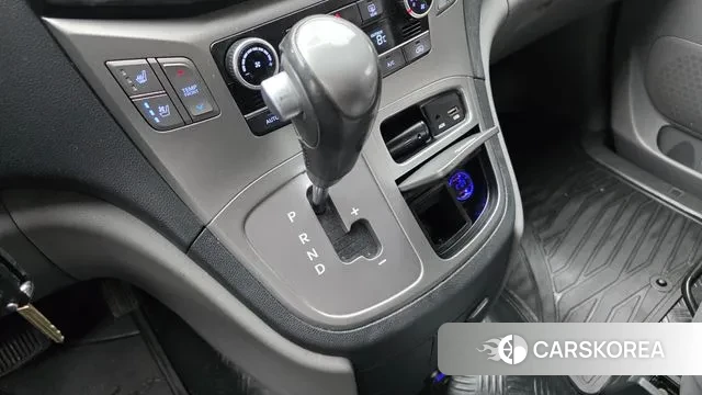 Hyundai The New Grand Starex id 3375118 из Кореи 19