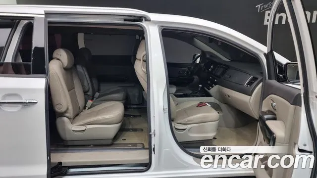 Kia All New Carnival id 2526529 из Кореи 19