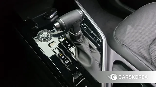 Kia Di Ol Nu Niro id 3263316 из Кореи 19