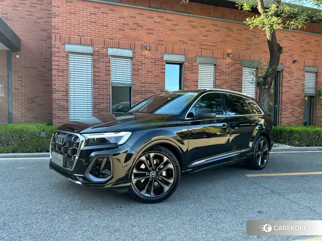 Audi Q7 id 4548349 из Китая 23