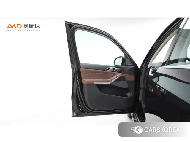 BMW X7 id 4299506 из Китая 10