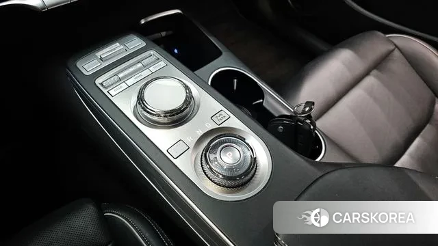 Genesis GV70 id 3003149 из Кореи 19