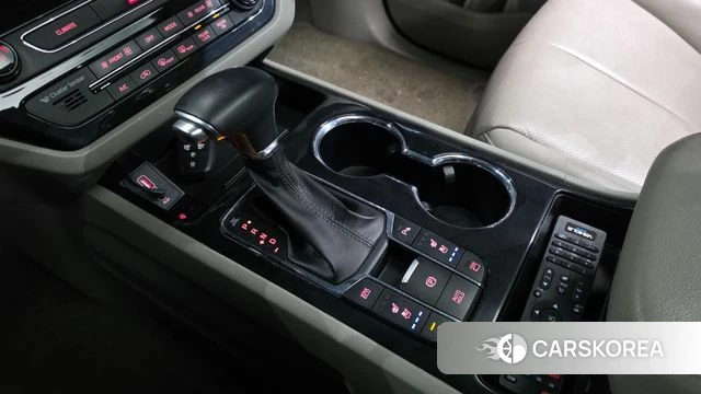 Kia The New Carnival id 4722472 из Кореи 19
