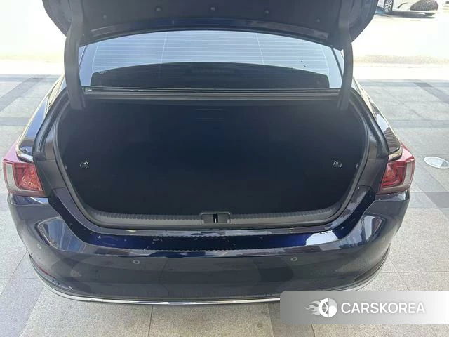 Lexus ES id 4259918 из Китая 12