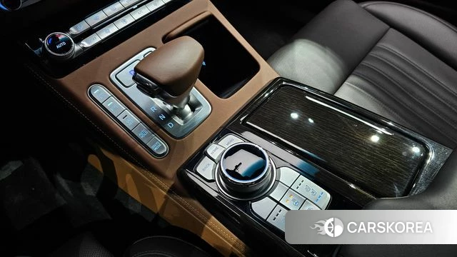 Genesis G90 id 4562406 из Кореи 29