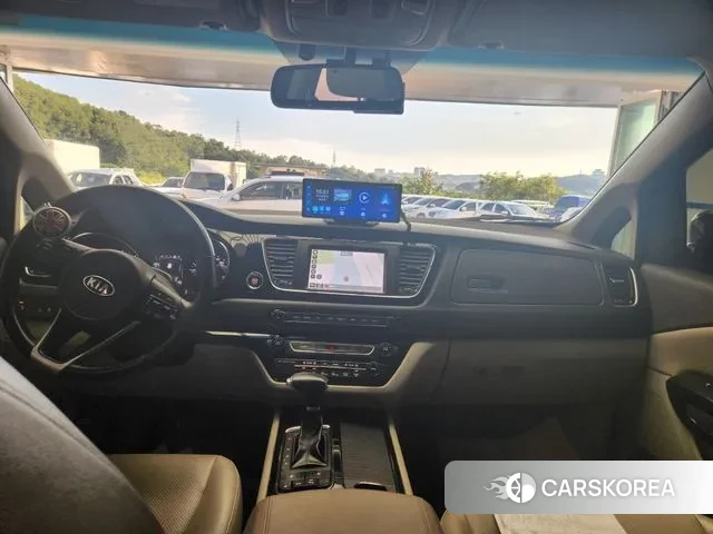 Kia All New Carnival id 3112951 из Кореи 19