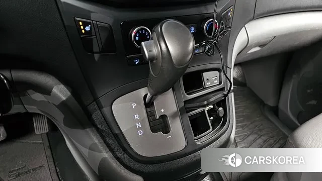 Hyundai The New Grand Starex id 3526069 из Кореи 19