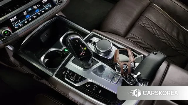 BMW 7 Series (G11) id 3449782 из Кореи 19