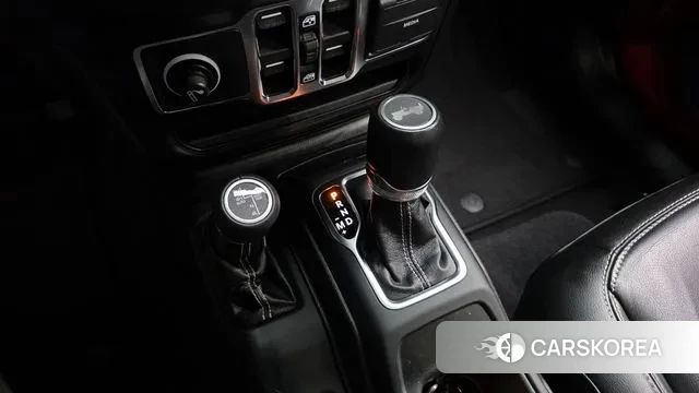 Jeep Wrangler (JL) id 3349811 из Кореи 19