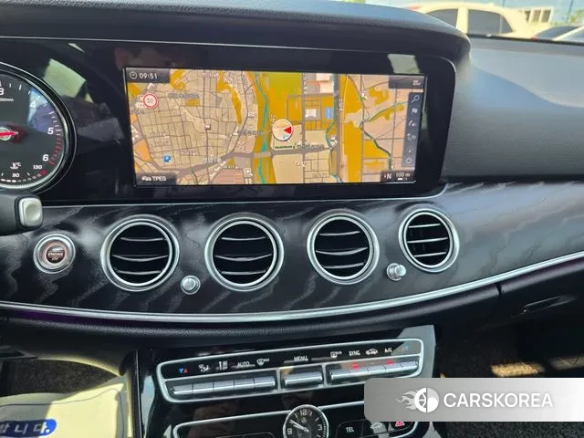 Mercedes-Benz E-Class W213 id 3375215 из Кореи 19