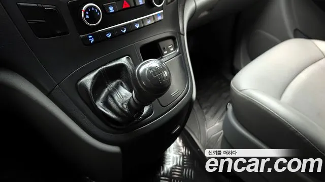 Hyundai The New Grand Starex id 2844759 из Кореи 19