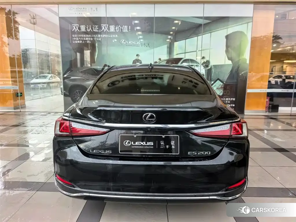 Lexus ES id 4515305 из Китая 9