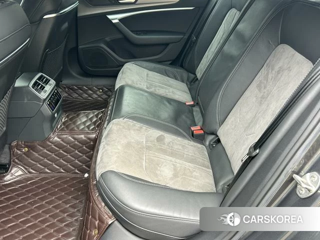 Audi A6L id 4400009 из Китая 19