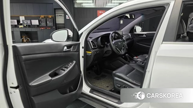 Hyundai All New Tucson id 4331547 из Кореи 32
