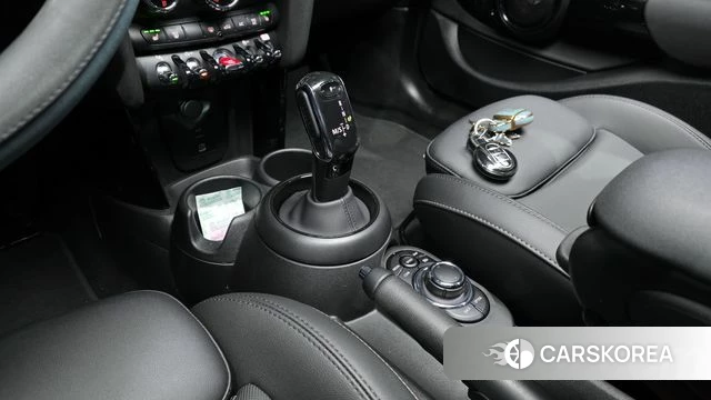 Mini Cooper S id 3841919 из Кореи 19