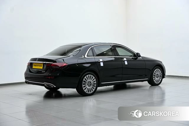 Mercedes-Benz E-class id 4297997 из Китая 19