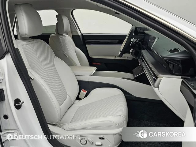 Hyundai Grandeur (GN7) id 3811753 из Кореи 18