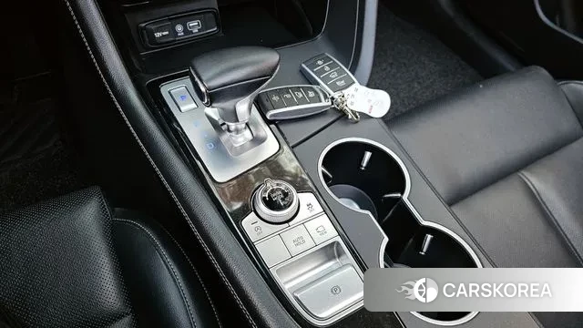 Genesis G70 id 3402966 из Кореи 19