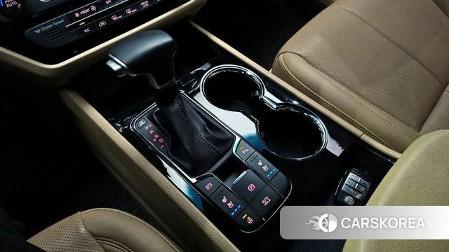 Kia The New Carnival id 3942713 из Кореи 19