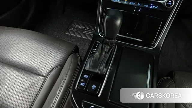 Hyundai Grandeur IG Hybrid id 3203531 из Кореи 19