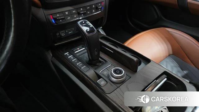 Maserati Ghibli id 4232518 из Кореи 31