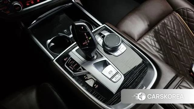 BMW 7 Series (G11) id 3592202 из Кореи 19