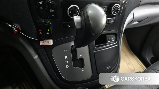 Hyundai The New Grand Starex id 3845436 из Кореи 19