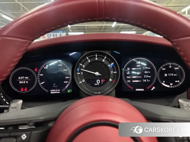 Porsche 911(992) id 2994426 из Кореи 19