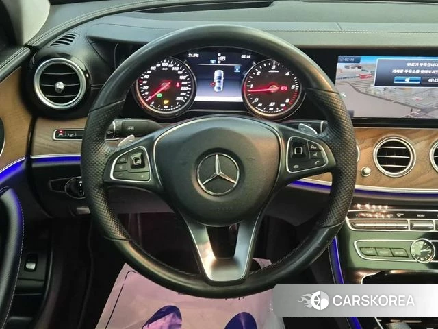 Mercedes-Benz E-Class W213 id 4430474 из Кореи 18