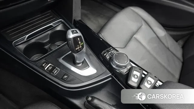 BMW 3 Series (F30) id 3766486 из Кореи 19