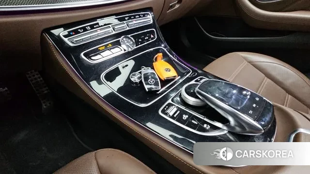 Mercedes-Benz E-Class W213 id 3723202 из Кореи 19