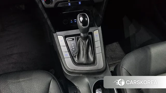 Hyundai Avante AD id 3494829 из Кореи 19