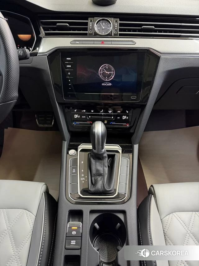 Volkswagen Magotan id 4256423 из Китая 9
