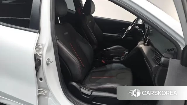 Hyundai Veloster (JS) id 3039178 из Кореи 19