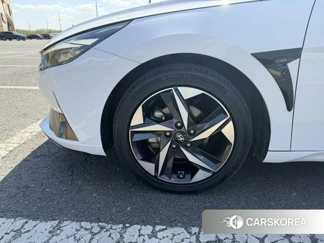 Hyundai Elantra id 4298248 из Китая 22