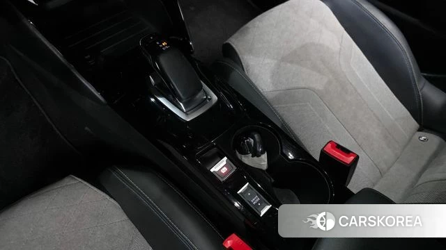 Peugeot e-208 second Generation id 4196126 из Кореи 29