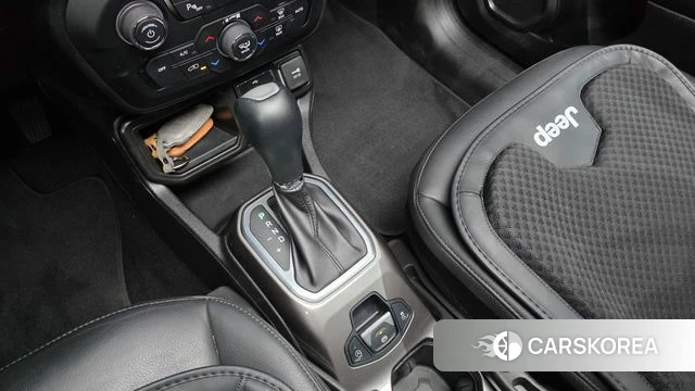 Jeep Renegade id 3942362 из Кореи 19