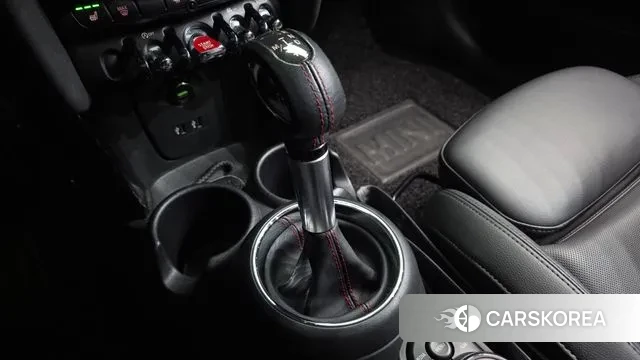 Mini Cooper S id 3692388 из Кореи 19