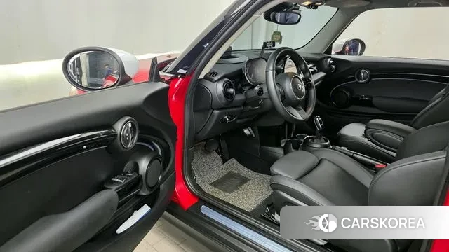 Mini Cooper id 3751996 из Кореи 19