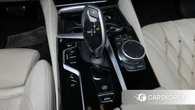 BMW 5 Series (G30) id 4745390 из Кореи 19