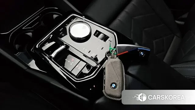 BMW 5 Series (G60) id 3634089 из Кореи 19