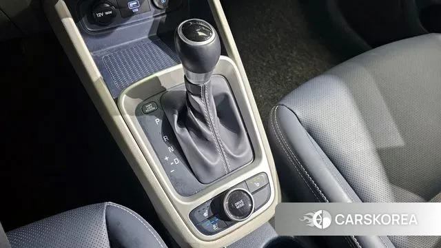 Hyundai Venue id 3525147 из Кореи 19