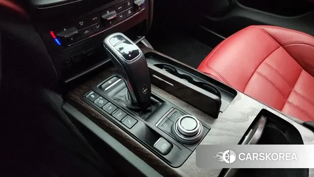 Maserati Ghibli id 3407713 из Кореи 19