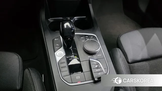 BMW 1 Series (F40) id 3666282 из Кореи 19